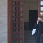 Studentet vajza më “smart” sesa djemtë/ Raporti: Kanë rezultate më të mira dhe mesatare më të lartë