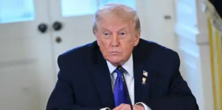 Trmup shtrëngon masat, Presidenti amerikan vendos 25% tarifa për vendet që bëjnë biznes me Iranin