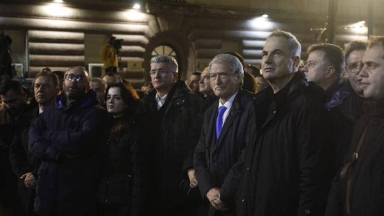 Ylli Pata  Kilometrat e marshimit të ushtrisë së Sali Berishës 