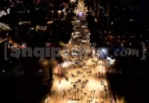 Pamjet e para me dron/ Nga protesta në protestë, numri i militantëve të Berishës sa vjen dhe ulet