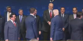 Nis mbledhja e Bordit të Paqes, mbërrin Trump! Shtrëngim duarsh me Ramën