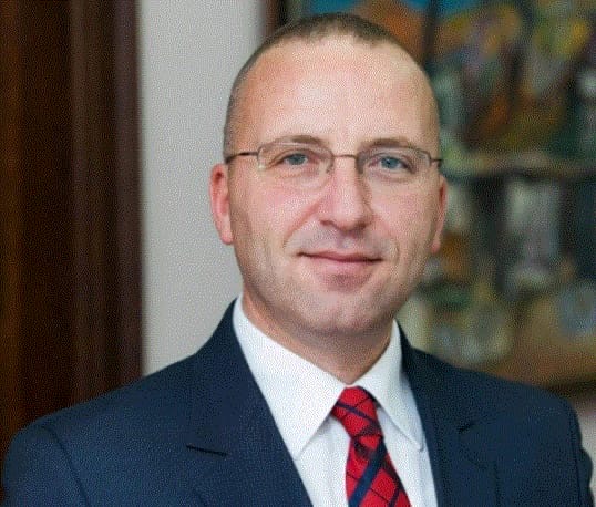 Juristi Bledi Dervishaj  Gjykata Kushtetuese dështoi në misionin e saj  tani SPAK nuk ka kufij dhe mund të luajë edhe rol politik  vendos me kë do të qeverisë  SQARIMI JURIDIK 