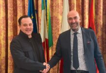 Nënkryetari i Bashkisë së Tiranës takohet me kryebashkiakun e Barit: Bashkëpunim mes dy qyteteve, të ndërtojmë ura për të ardhmen