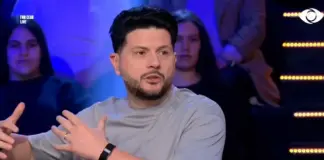 “U shite”/ Ermal Mamaqi tregon incidentin me Rogertin gjatë Prime: Doja t’i kapja kokën…
