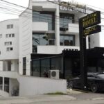 Vetëplagosja e 18-vjeçares te hoteli i Gjutajve: Nga gjurmët e gjakut te provat, si u përfshi familja e të dashurit të saj në ngjarje