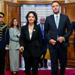 Ministrja e Jashtme pritet ditën e nesërme në Prishtinë, Spiropali takim zyrtar me kryediplomatin Konjufca