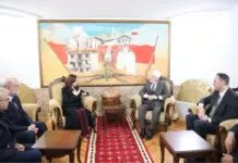 Spiropali në kullën e familjes Jashari: Liria u pagua me jetë