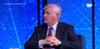 Maks Haxhia: Nëse ka komunikime të Ergys Agasit me prokurorë të SPAK dhe gjyqtarë, quhet grup kriminal?