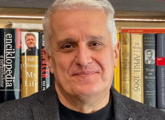 Pandeli Majko reagon ashpër për Hagën: Turp! Po amnistoni Millosheviçin dhe po deformoni luftën e Kosovës