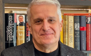 Pandeli Majko reagon ashpër për Hagën: Turp! Po amnistoni Millosheviçin dhe po deformoni luftën e Kosovës