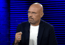 Ylli Manjani ironizon protestat e PD-së: U bë si punë falli, se me 2 se me 22 do marrësh një haber…