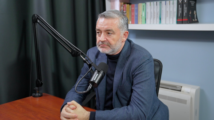 -800-0-1770817370xklosi-580 (1)