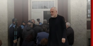Zbardhet debati pa media i kryeministrit me banorët e Durrësit! Rama: Ika fare, ju do të dilni të humbur, mos më bëni karshillik me komunista