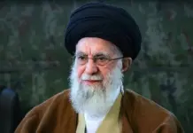 Lideri suprem i Iranit paralajmëron SHBA: Përpjekjet për ndryshim regjimi do të dështojnë