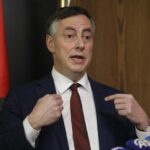 Tre mesazhe dhe një akt i McAllister