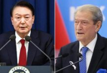 SHËNIM/ Ish-presidenti i Koresë së Jugut në burgim të përjetshëm për një kryengritje 6 orë, Sali Berisha i lirë e i pandëshkuar për vite të tëra dhune!