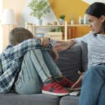 Franca po diskuton idenë e një “licence prindërimi”! Çfarë nënkupton kjo?