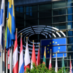 Tensione të reja mes BE-së dhe SHBA-ve, PE gati të bllokojë marrëveshjen me Trump