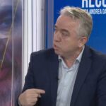 Afrim Krasniqi godet Berishën: Pse duhet të vij te protesta e PD? Bëhu i mençur përdor parlamentin