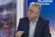 Afrim Krasniqi godet Berishën: Pse duhet të vij te protesta e PD? Bëhu i mençur përdor parlamentin