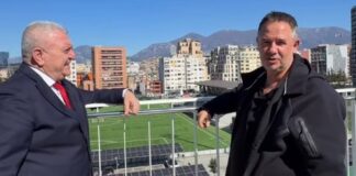 Mane shfaqet në FSHF dhe takon Armand Dukën: Merr ndonjë klub futbolli se jeta nuk është vetëm lekë
