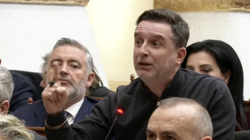  21 Janari do të të ndjekë gjithë jetën  Drejtësia do të vijë për katër të vrarët me plumb në ballë 