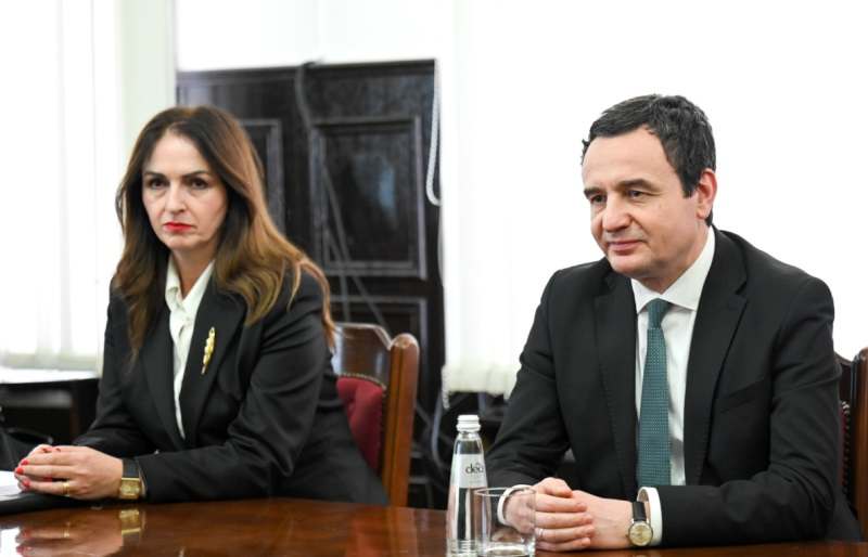 Vetëvendosje dorëzon propozimin për Albin Kurtin si Kryeministër për Qeverinë e re