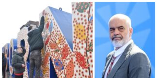 Rama shpërndan fotot nga protesta simbolike në Prishtinë: Kosova e burgosur