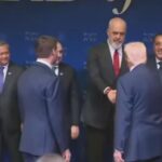 Foto që “qetësoi” socialistët dhe “tërboi” demokratët