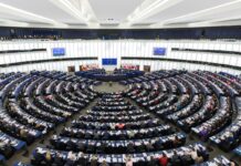 Draft-raporti i PE-së për Shqipërinë: Korrupsioni sfidë serioze, të adresohet në nivelet e larta të qeverisjes