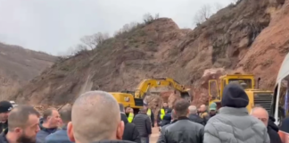 Drejtori i ARRSH Kozeli: Rrëshqitja e dherave në Dragostunjë për shkak të reshjeve të fundit