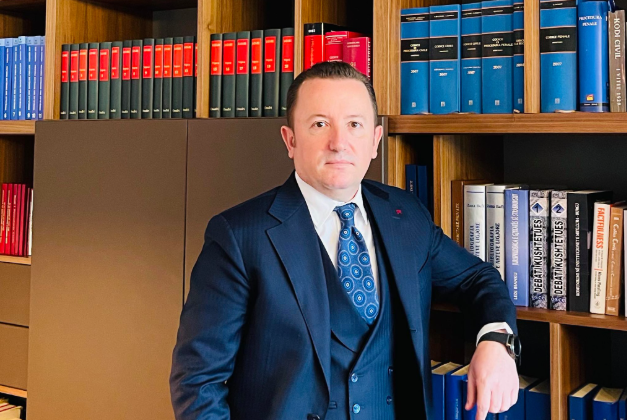 Iluzioni rreth nenit 242 dhe problemi real i drejtësisë  përgjimi i gjyqtarëve dhe imuniteti 