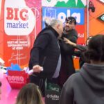 VIDEO/ Sherr mes banorëve në Big Brother/ Nuk përmbahet Kristi, i hedh ujë Rogertit