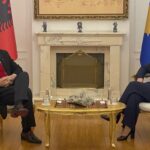 FOTOLAJM/ Rama takohet me Presidenten Vjosa Osmani