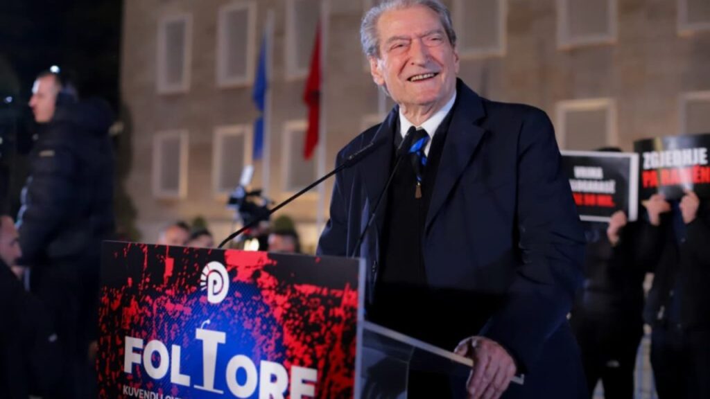  10 shkurti dita e kryengritjes tonë    Berisha flet nga foltorja  Zëri ynë tronditi në themel regjimin