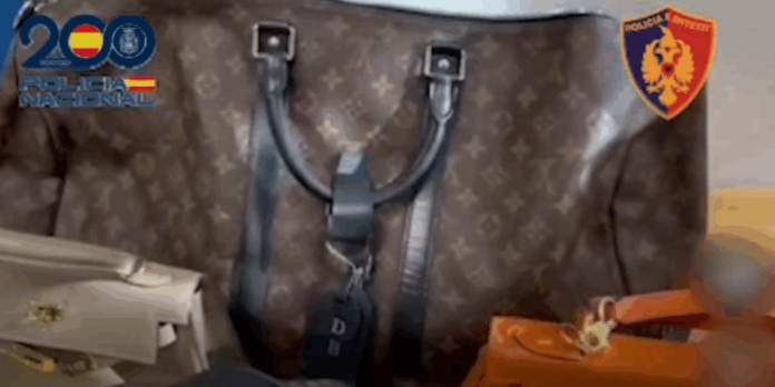 fake-752x440-1-750x375