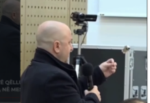 VIDEO/ AKUZA e fortë e AVOKATIT: Gjyqtarët e korruptuar liruan një vrasës