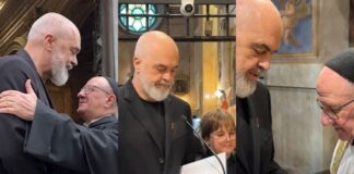 Vizita në Vatikan, Rama lutet në bazilikën e Zojës së Këshillit të Mirë