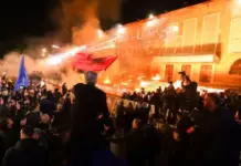 LAJMI I FUNDIT/ POLICIA E SHTETIT lëshon paralajmërimin: Sot protesta do ketë akte dhune! Kujdes