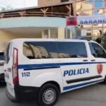 E FUNDIT/ Eksploziv automjetit në Sarandë, shoferi e pikas në ecje