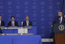 Bordi i Paqes në Uashtington, Trump mesazh Kosovës dhe Serbisë: Nëse nuk shkoni mirë, më merrni në telefon