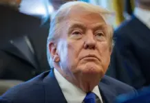 Të bllokuar që prej 1 tetorit, Donald Trump nënshkruan ligjin që jep fund mbylljes së qeverisë amerikane