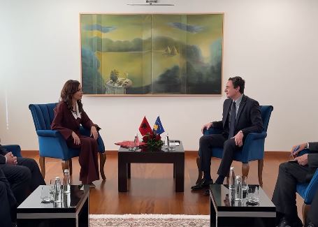 Takimi me Spiropalin  Kurti  Prioritet  nisja e ndërtimit të hekurudhës Gjakovë Shkodër