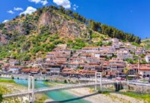 Media çeke: Plazhe kristal, kultura autentike dhe çmime të përballueshme, Shqipëria drejt ‘shpërthimit’ turistik