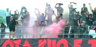 Flamurtari përjashtoi kapitenin, tifogrupi ‘Flota Kuqezi’ mbështet vendimin: Turpi mban emrin e Lorenc Trashit