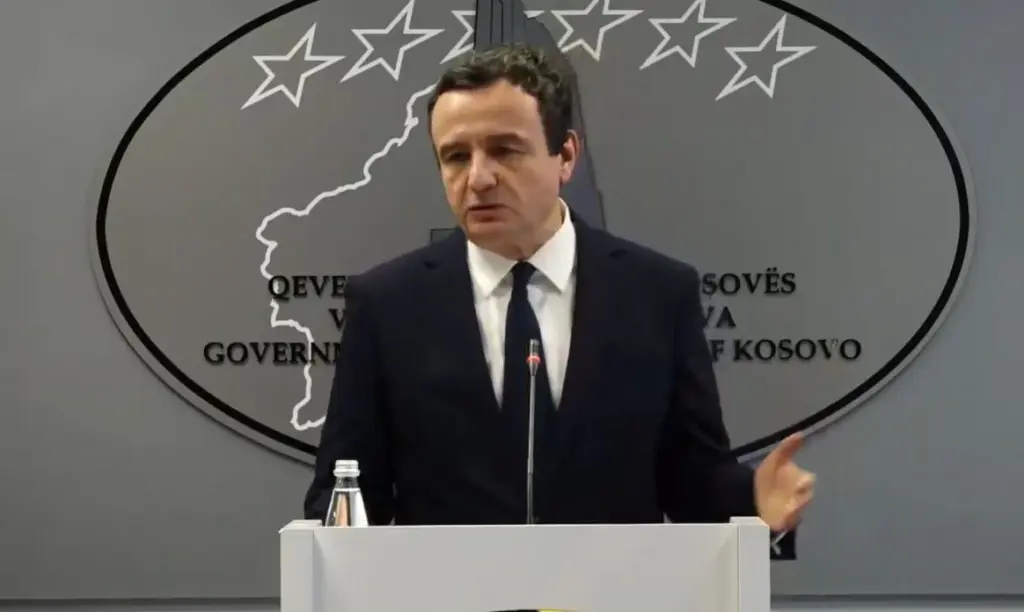 Albin Kurti kundër Vjosa Osmanit  Dekreti për shpërndarjen e Kuvendit nuk është kushtetues