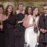 Një shqiptare fiton në Oscar, kush është Luana Bajrami në rolin kryesor në filmin “Two People Exchanging Saliva”