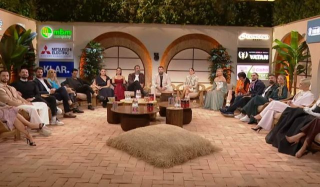 -640-0-0813ea00712c884e35c5d86168fd4d44