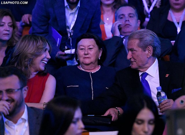 Evi Kokalari  Unë rithemeluese e PD  ju tregoj bisedat me Saliun dhe Shkëlzenin