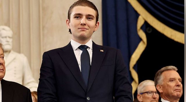 A bleu Barron Trump naftë me vlerë 30 milionë dollarë dy ditë para se SHBA të dhe Izraeli të godisnin Iranin 